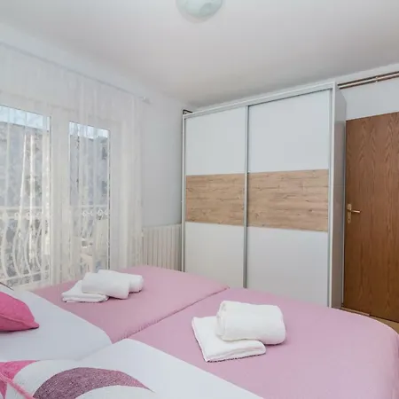 Apartment La Mare Stobrec